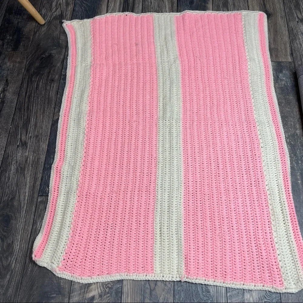 Vintage Pink Bright Neon Cream Crochet Afghan Throw Blanket Baby Blanket 34x42in